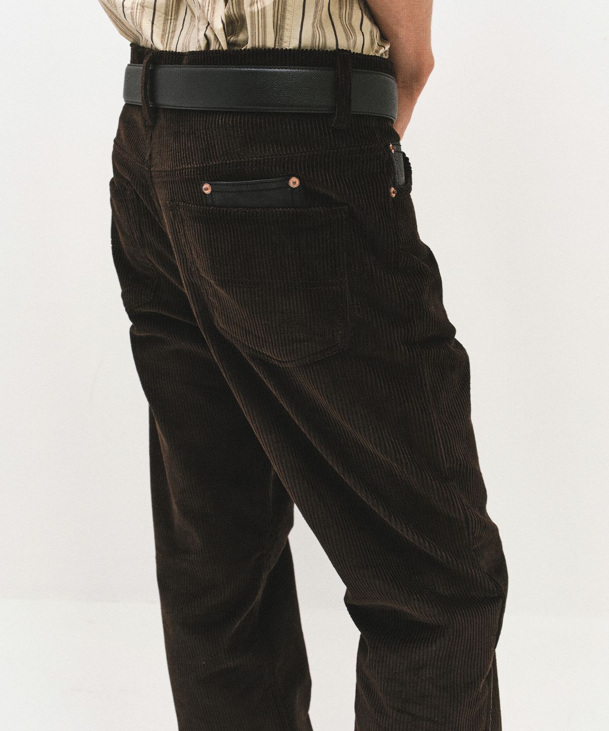 서피스에디션(SURFACE EDITION) PATCHED CORDUROY PANTS BROWN