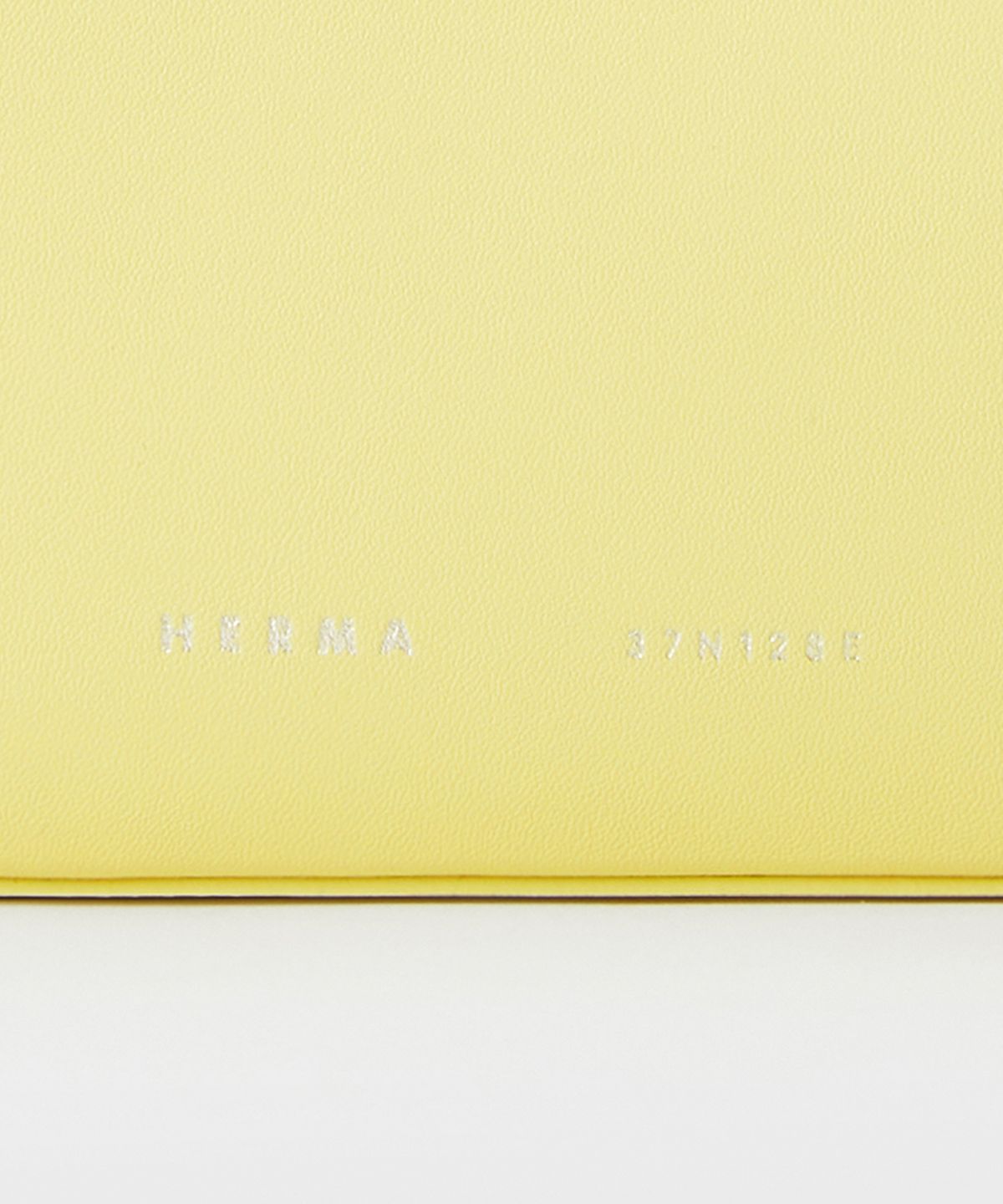 헤르마(HERMA) 쿠아 토트백 레몬