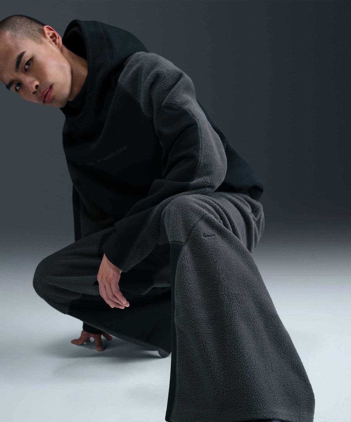 나이키(NIKE) 테크 보레아스 우븐 오픈 헴 팬츠 M - 블랙:앤트러사이트:블랙 / IB3366-010