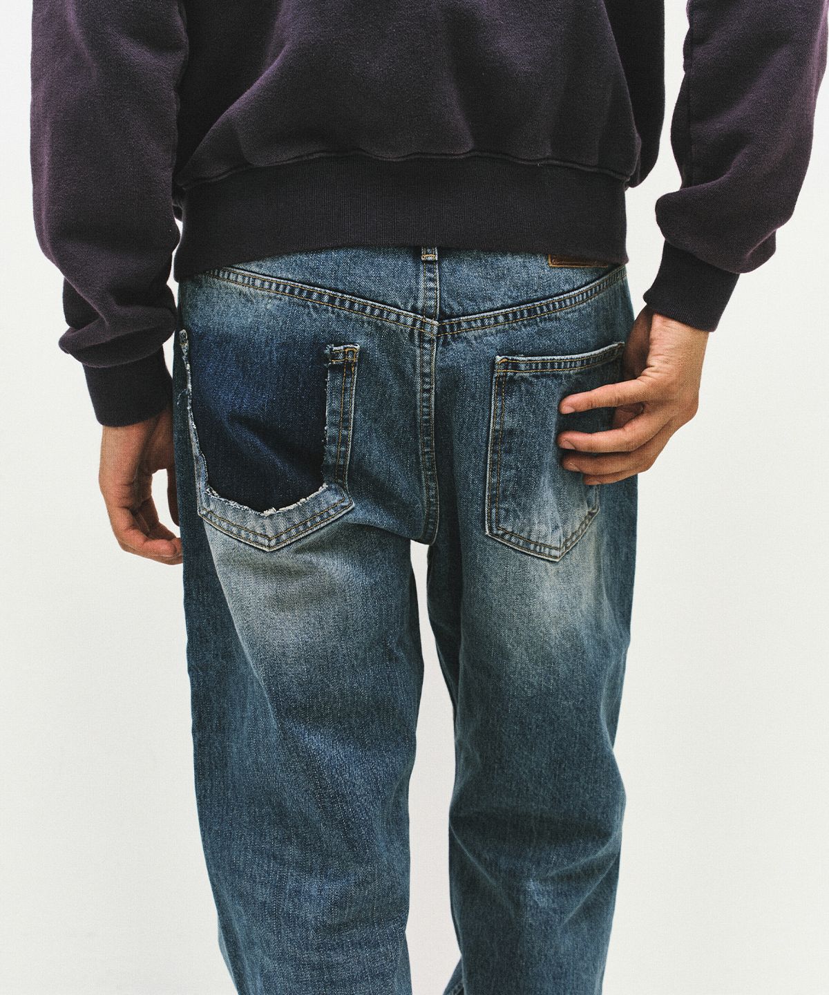 서피스에디션(SURFACE EDITION) LOST STRAIGHT DENIM PANTS INDIGO