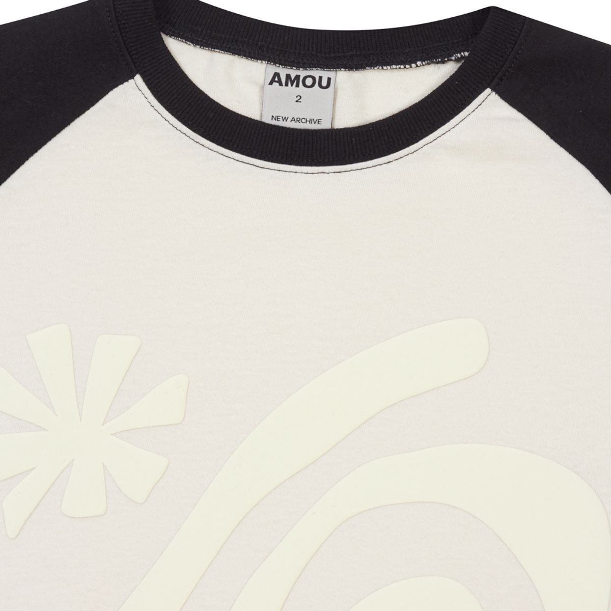 아모우(AMOU) Molly Reglan Long Sleeve BLACK
