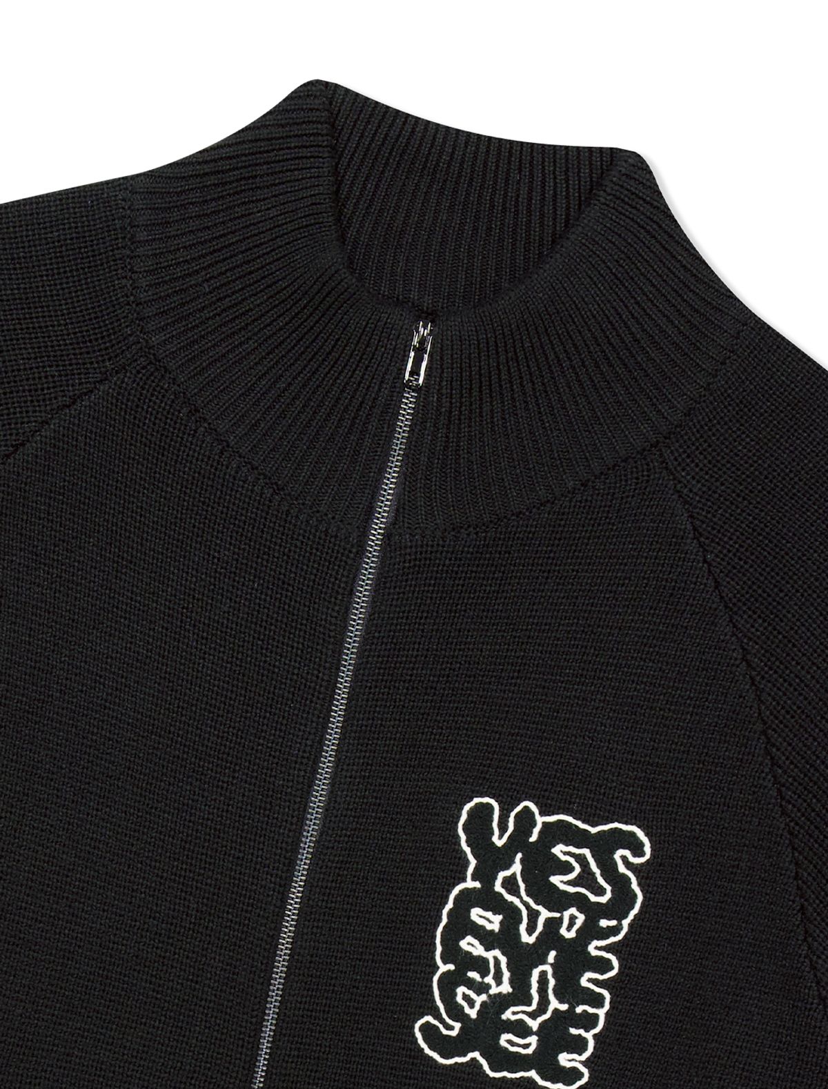 예스아이씨(YESEYESEE) Front Pocket knit Zip-up Black