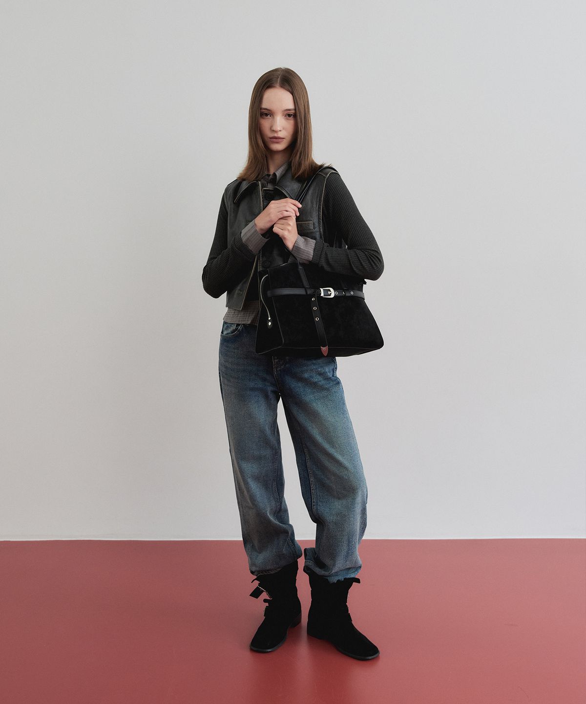 크리스틴프로젝트(CHRISTINE PROJECT) DUSTY BELT SHOULDER MEDIUM(BLACK TRUFFLE)