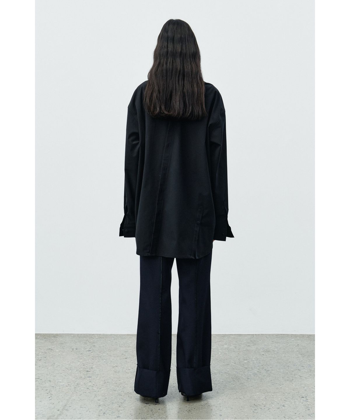 래코드(RECODE) Backward Oversized Shirt RQSAW25524BKX