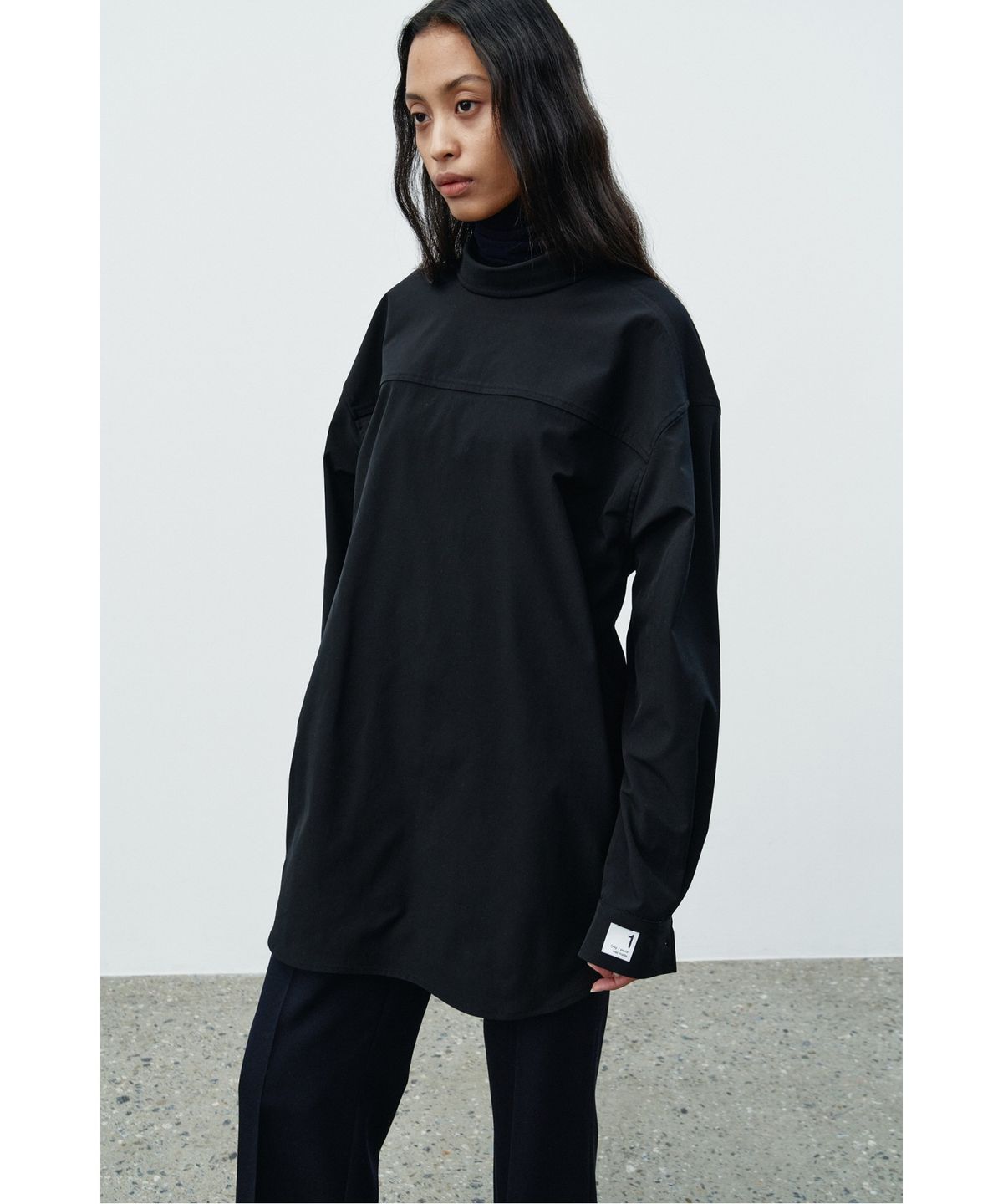 래코드(RECODE) Backward Oversized Shirt RQSAW25524BKX