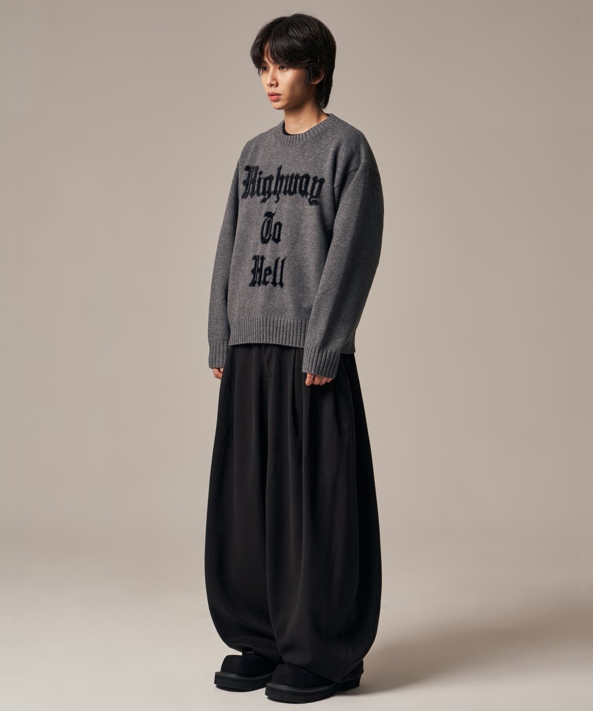 아이돈워너셀(IDWS) Void 4 Tuck Balloon Trouser Black