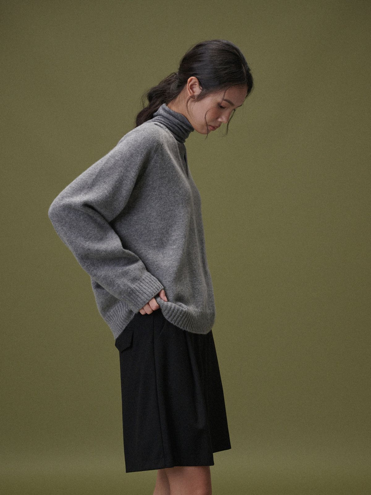 플라드주르(PLATDUJOUR) Boy wool half pants (Black)