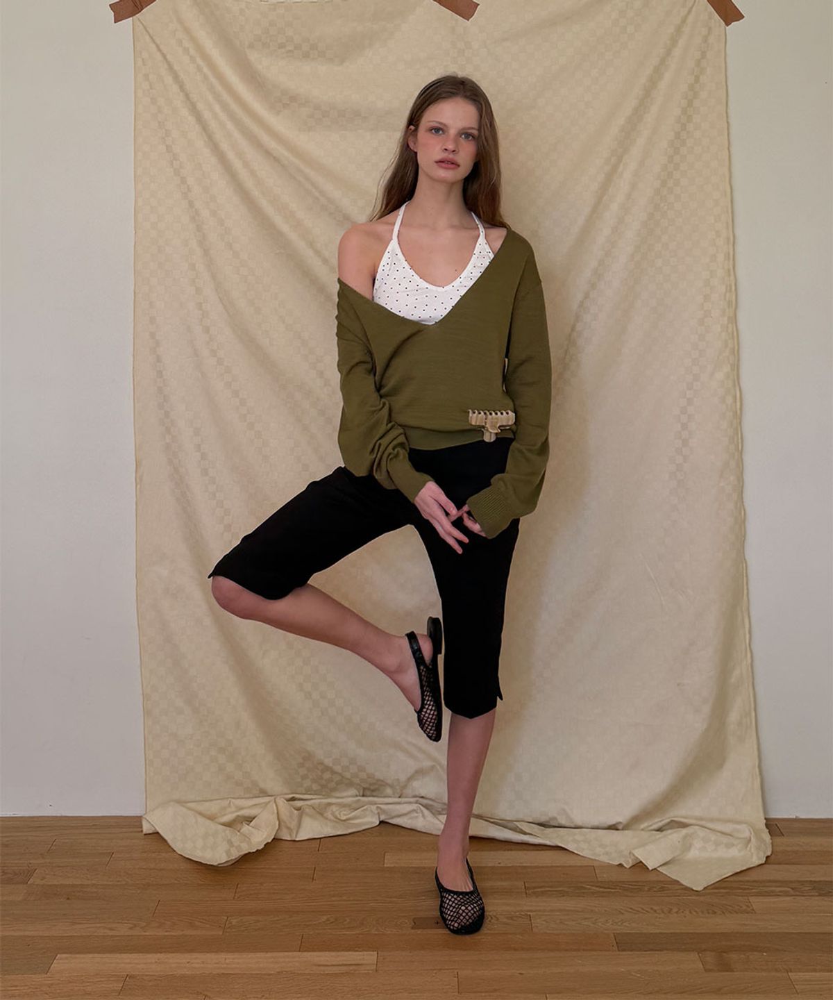 어패럴아카이브(APPAREL ARCHIVE) Dean capri slit pants - Black