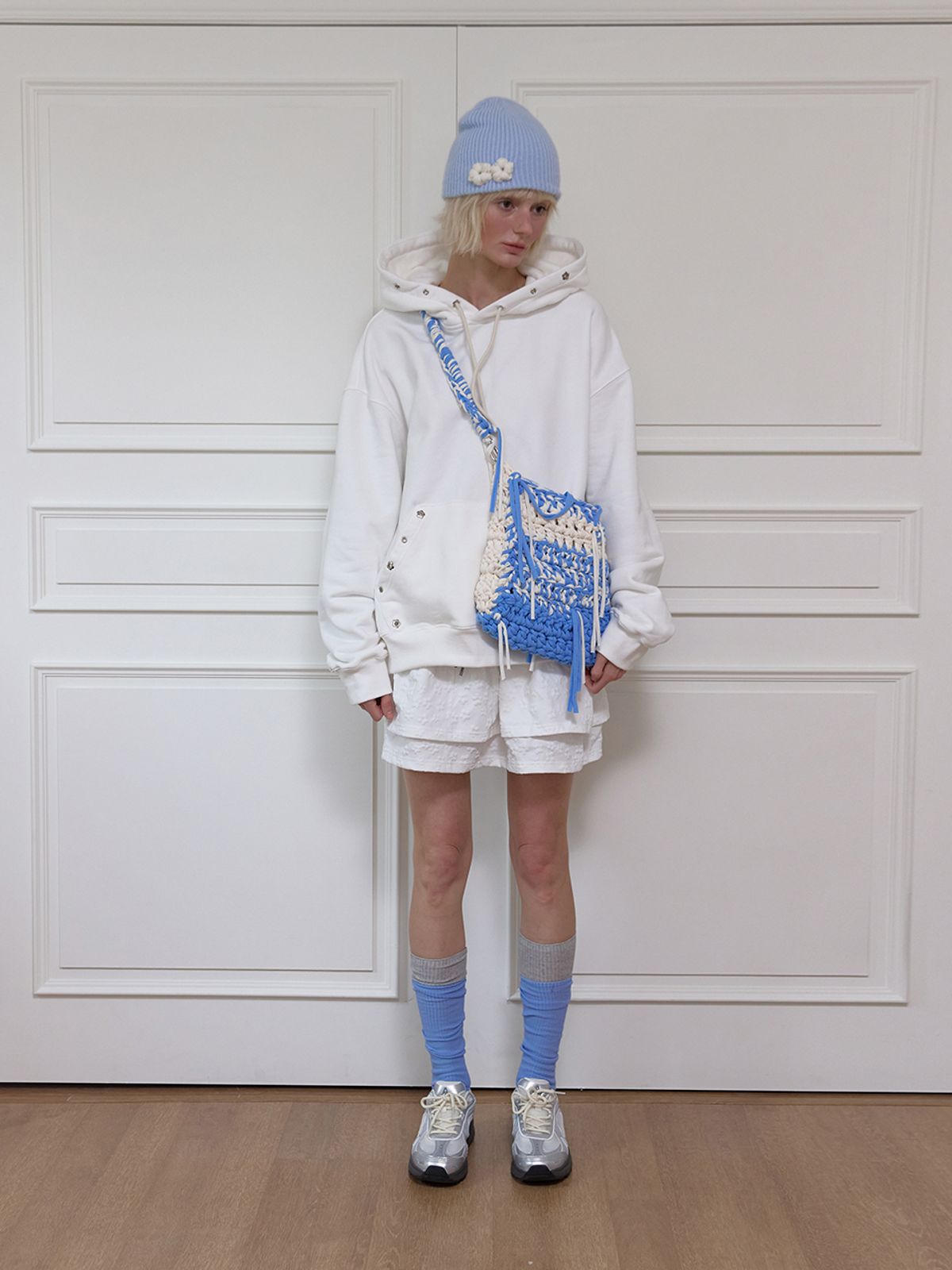 민더리(MEENDERI) FLOWER FLAKE BEANIE - SKY BLUE