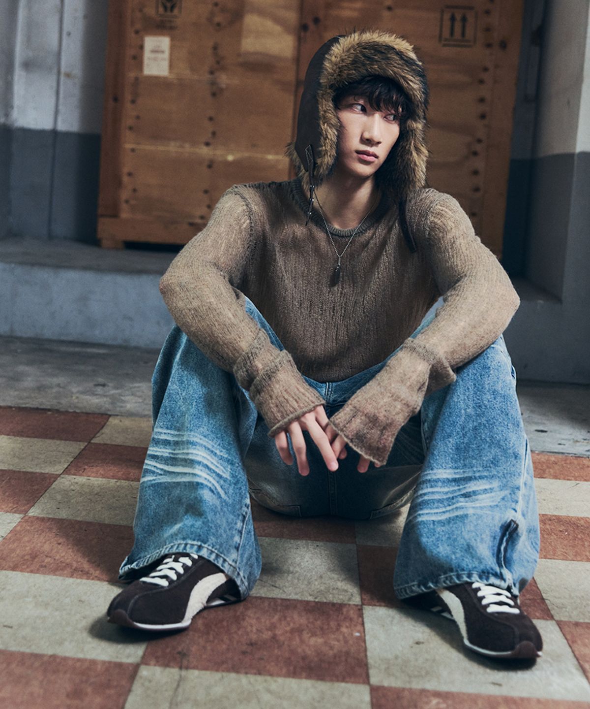 아캄(AAKAM) Washed Zipper Slit Denim Pants (Sky Blue)
