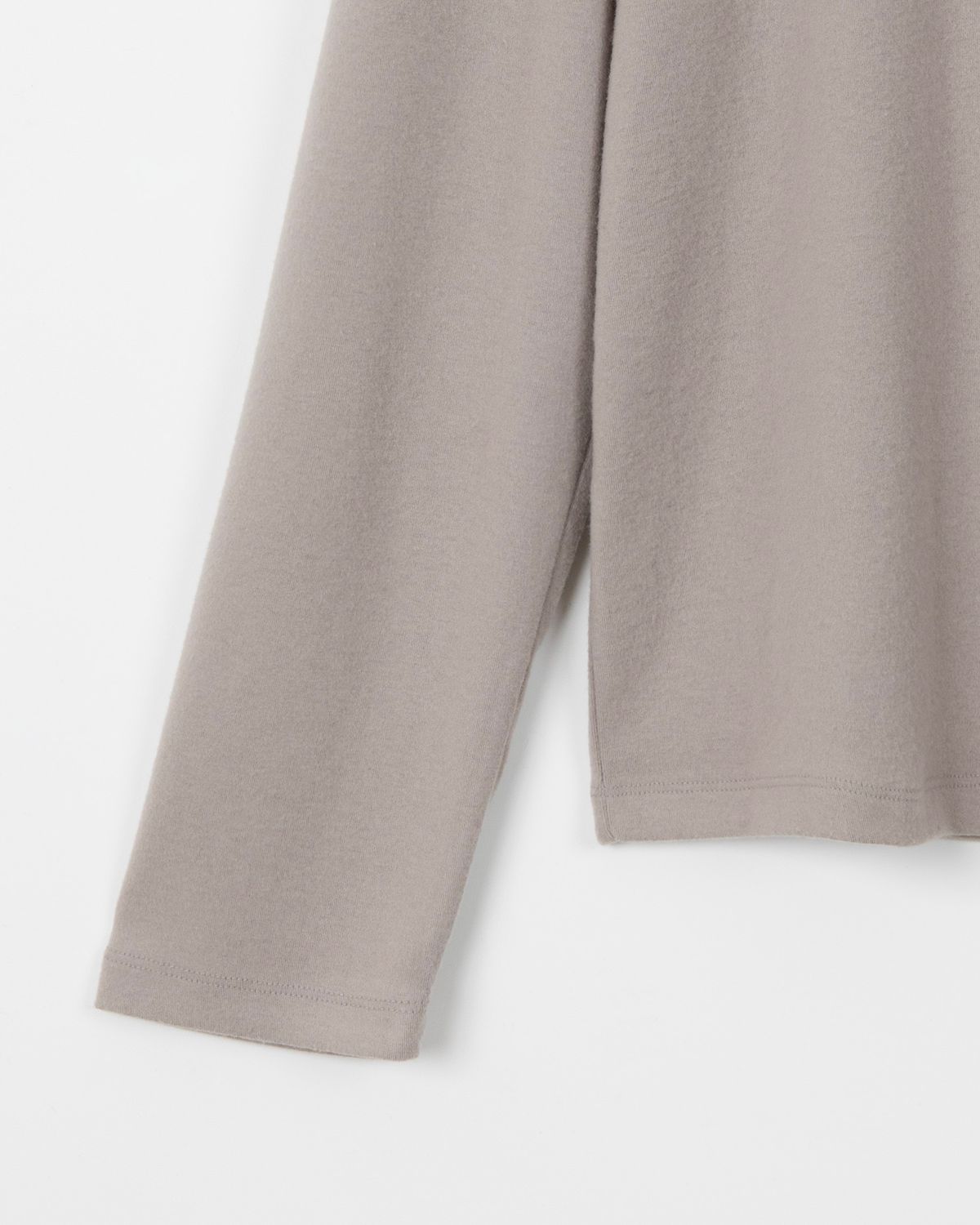 디앤드퀘스천(THEENDQUESTION) Warm turtleneck T-shirt / GRAY