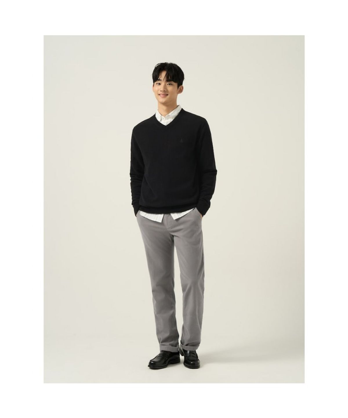 빈폴 멘(BEANPOLE MEN) 울 베이직 브이넥 니트 블랙