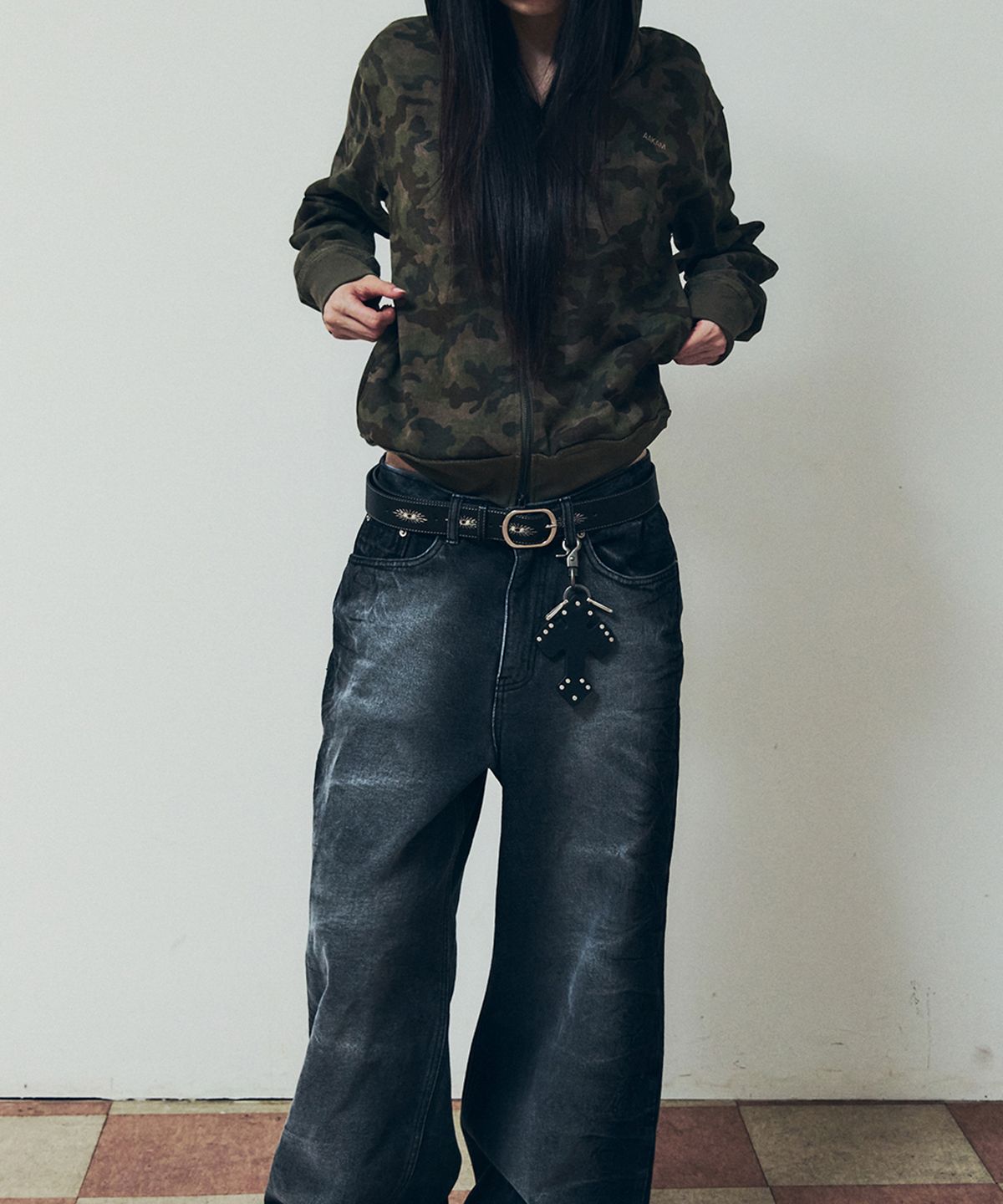 아캄(AAKAM) Basic Logo Camouflage Zip-Up Hoodie (Khaki)