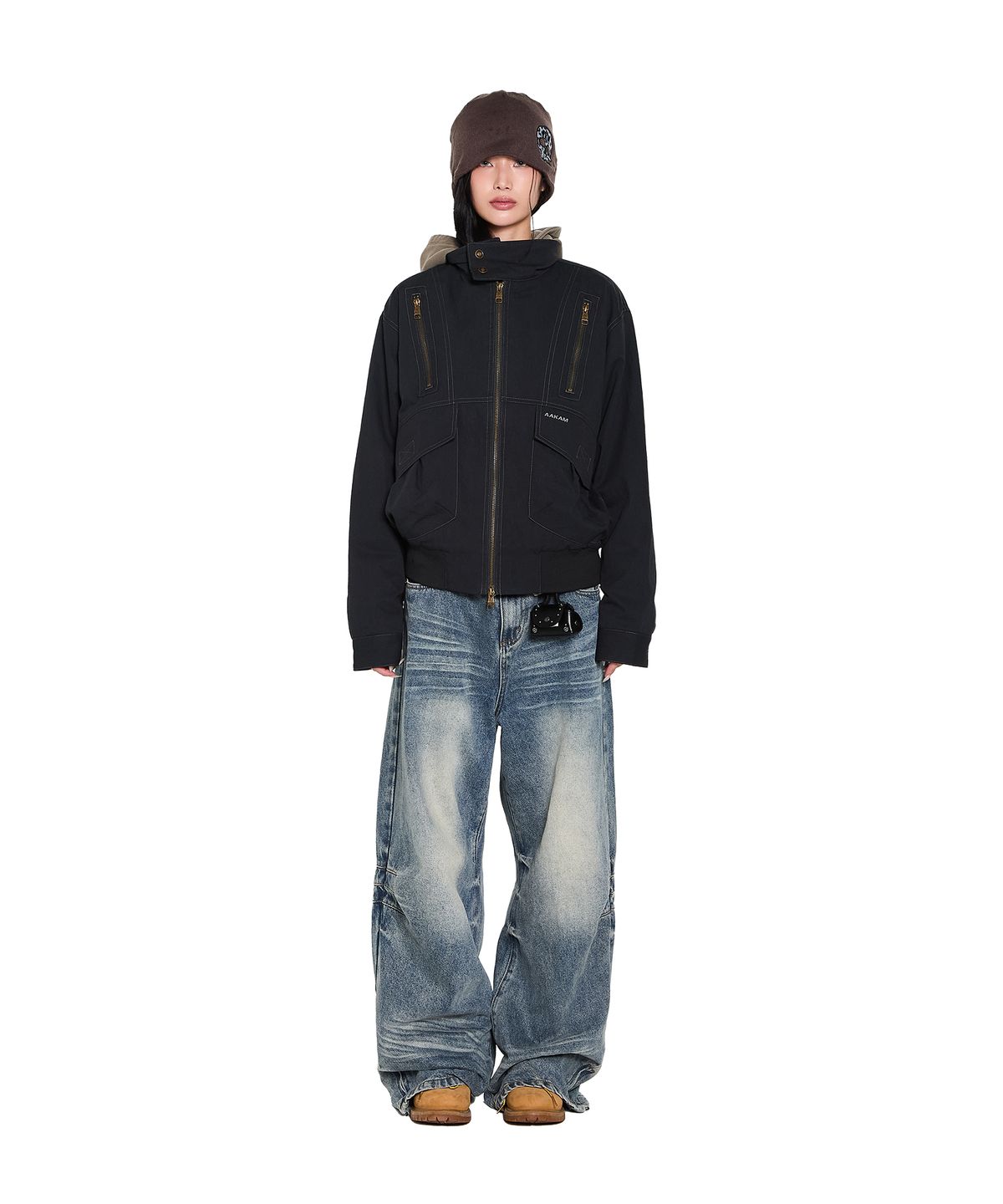 아캄(AAKAM) Zippered High Neck Jacket (Black)