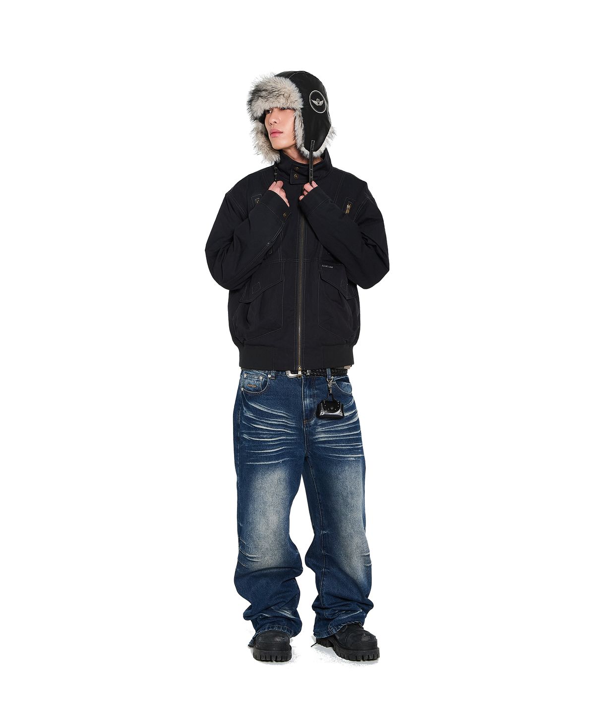 아캄(AAKAM) Zippered High Neck Jacket (Black)