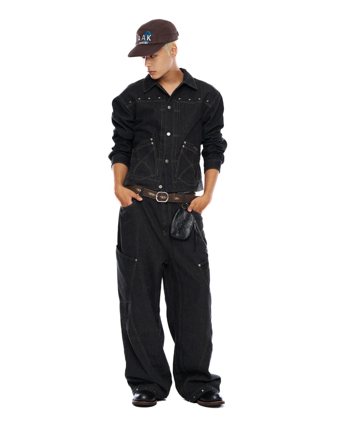 아캄(AAKAM) Oblique Pocket Denim Jacket (Black)