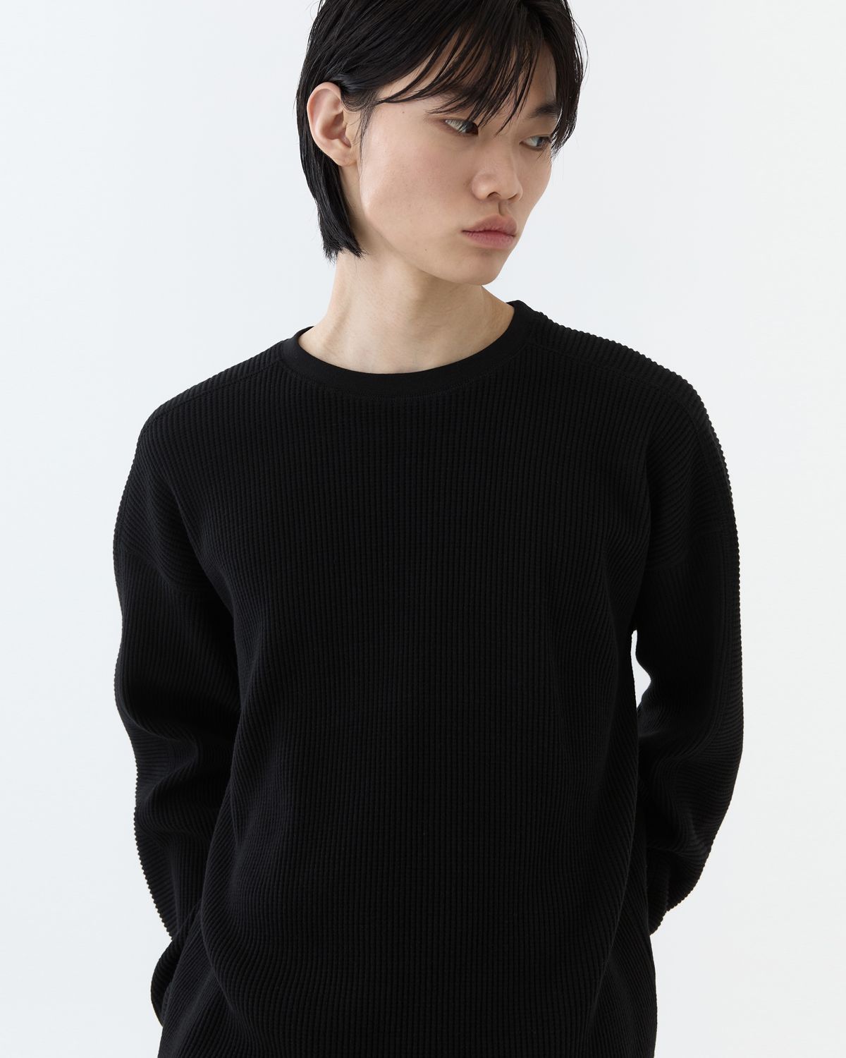 디앤드퀘스천(THEENDQUESTION) Waffle crewneck T-shirt / BLACK