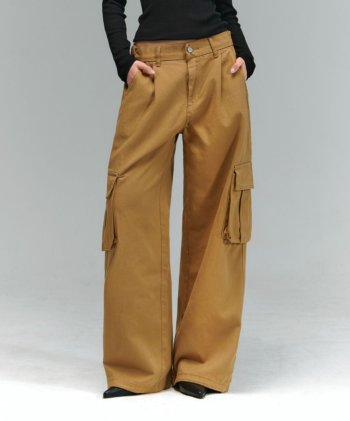 랜덤오프(RANDOMOFF) BTB :  THE CLASSIC CARGO JEANS [SAND BEIGE]