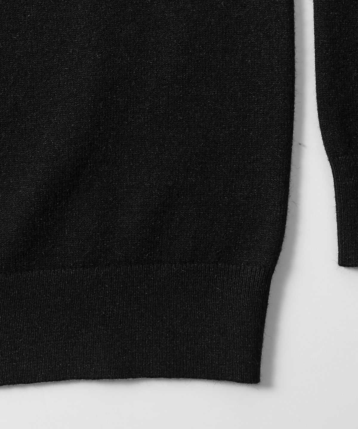 애드호크(ADHOC) 남성 모크넥 스웨터 (BLACK) (HBALK90)