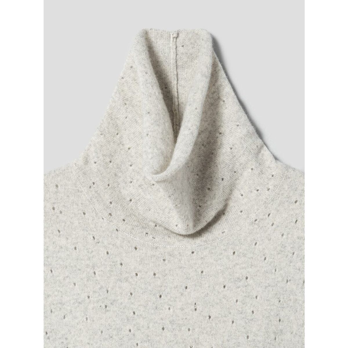 앙개(ANGGAE) Twisted Back Knit Tank  Ivory