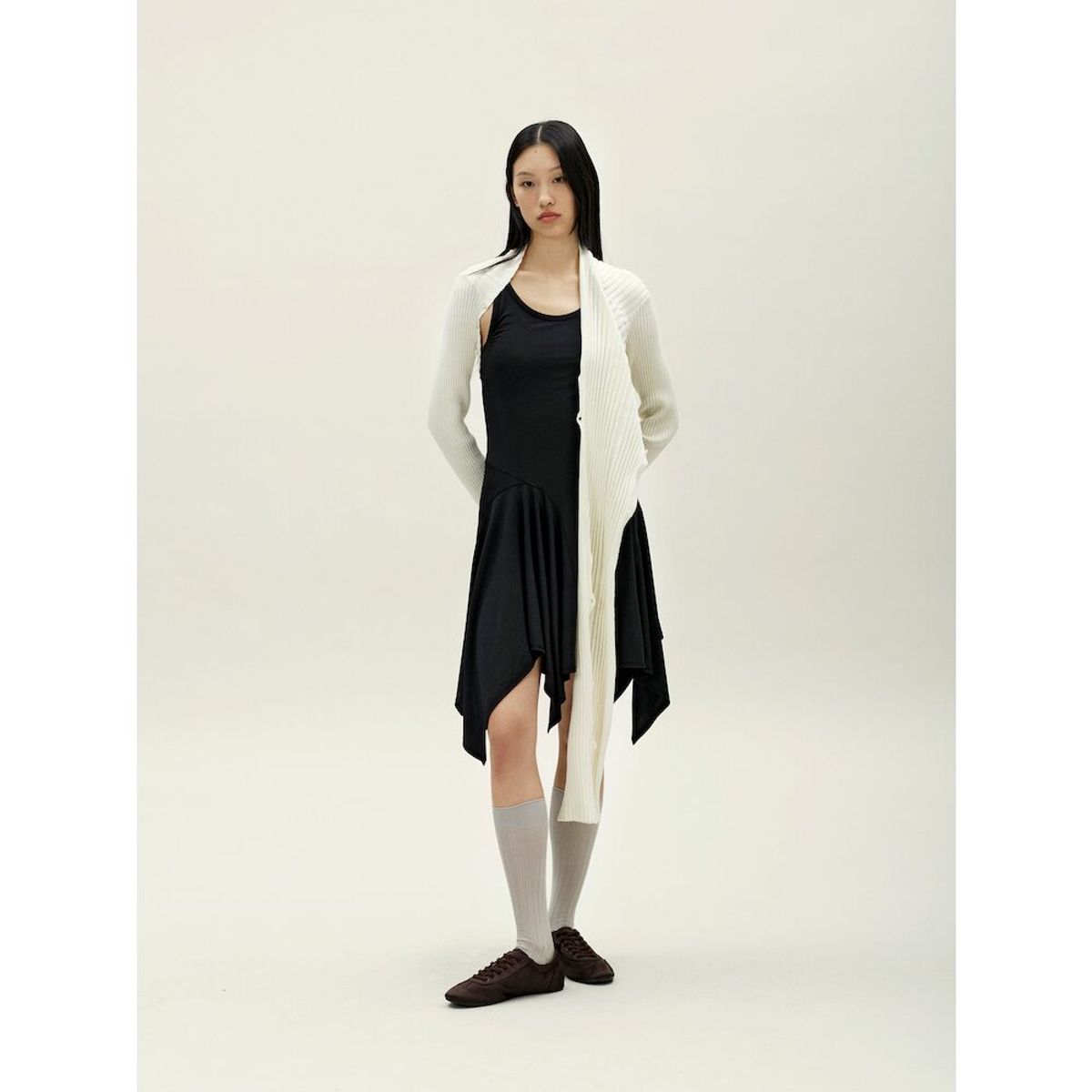 앙개(ANGGAE) Ribbed Snake Cardigan  Ivory