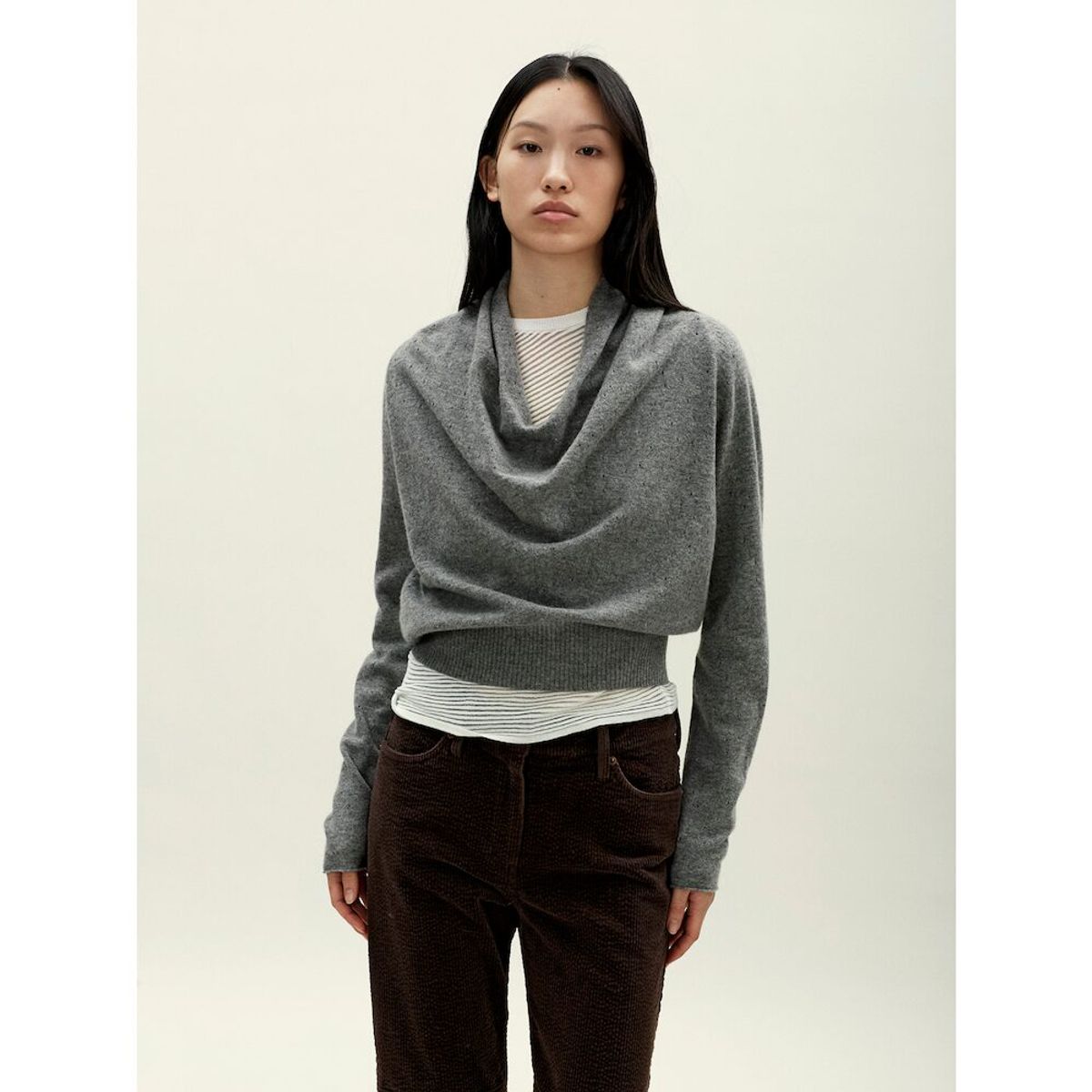 앙개(ANGGAE) Eyelet Knit Cowl Neck Pullover  Grey