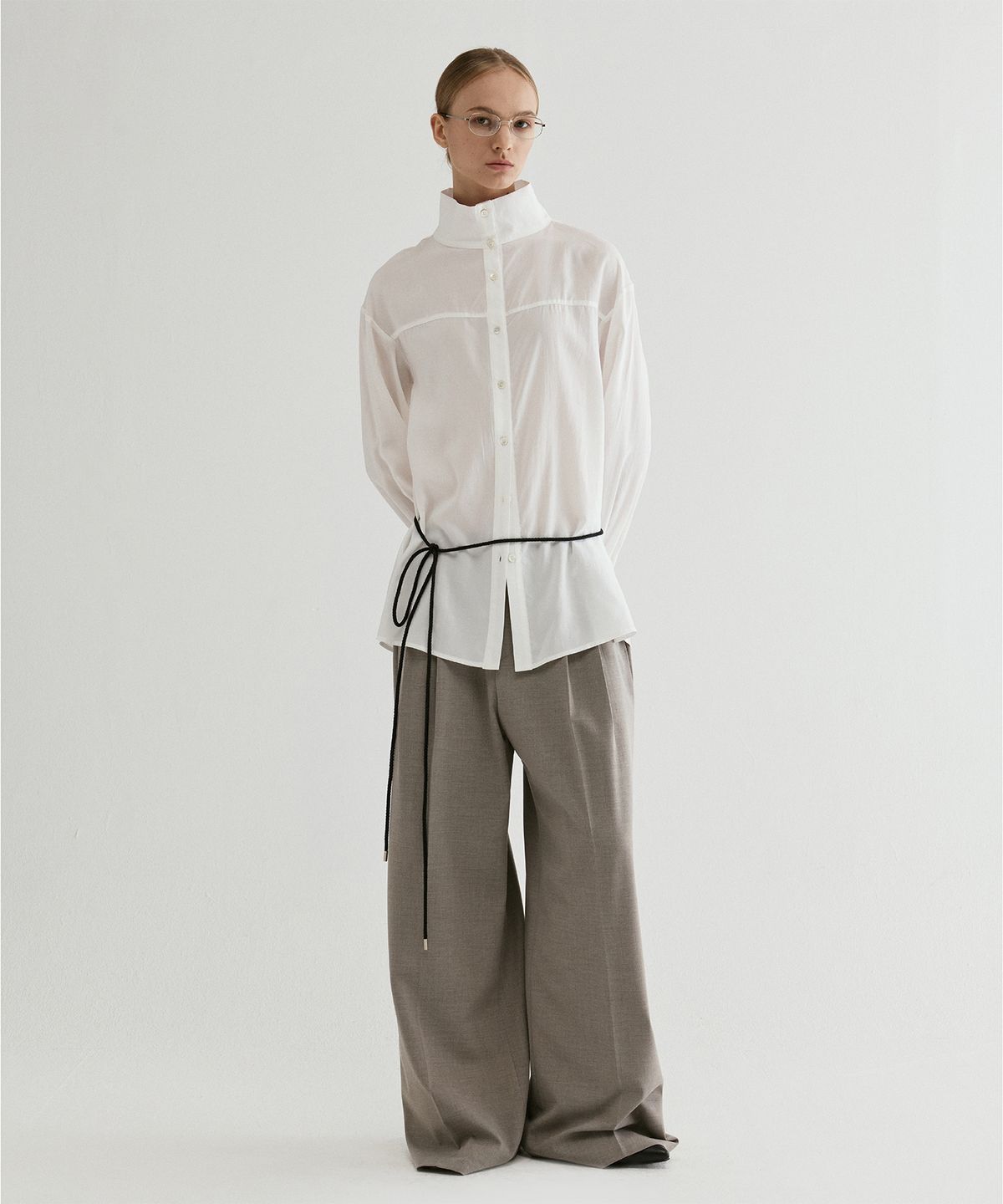 프롬웨얼(FROMWHERE) Band Collar Button-Up Shirt Off White