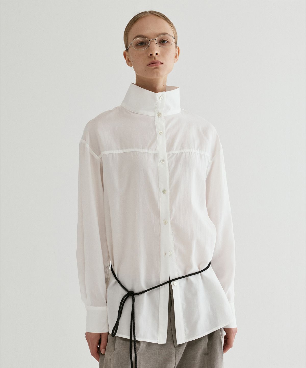 프롬웨얼(FROMWHERE) Band Collar Button-Up Shirt Off White