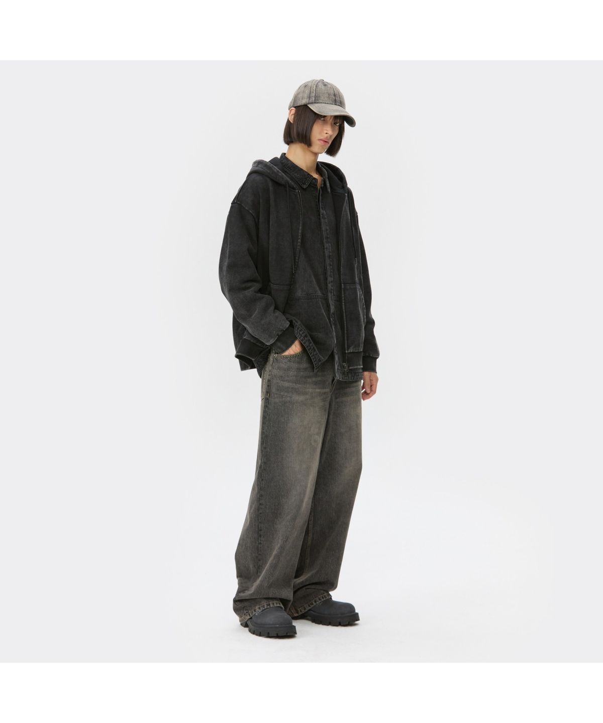 커스텀멜로우(CUSTOMELLOW) Black Dyed Zip Hoodie CWTAW25723BKX