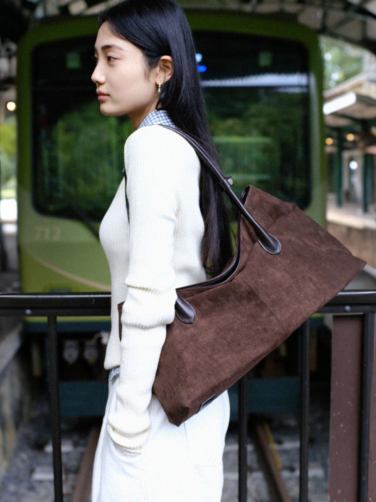 데누(DENU) VENTO Bag [Suede Brown]