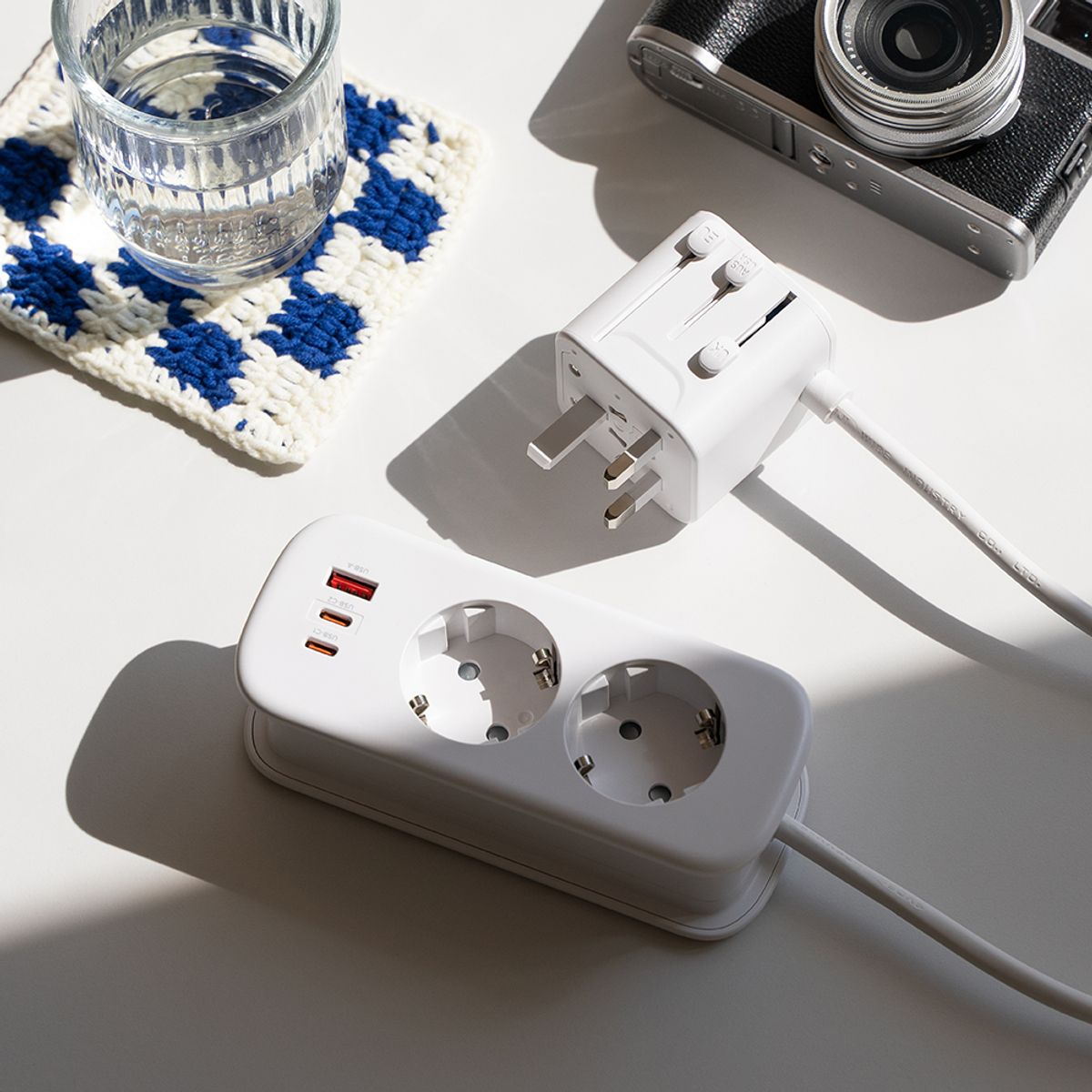 링케(RINGKE) 여행용 멀티탭 어댑터 해외 고속 충전 USB 멀티 포트 PD PPS 30W 1.8m 파우치