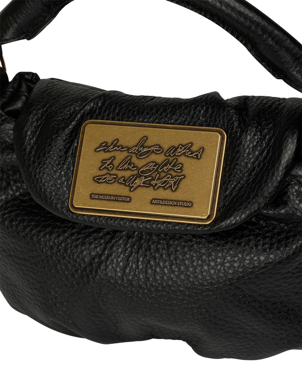 더뮤지엄비지터(THEMUSEUMVISITOR) METAL LOGO LEATHER MINIBAG (BLACK)