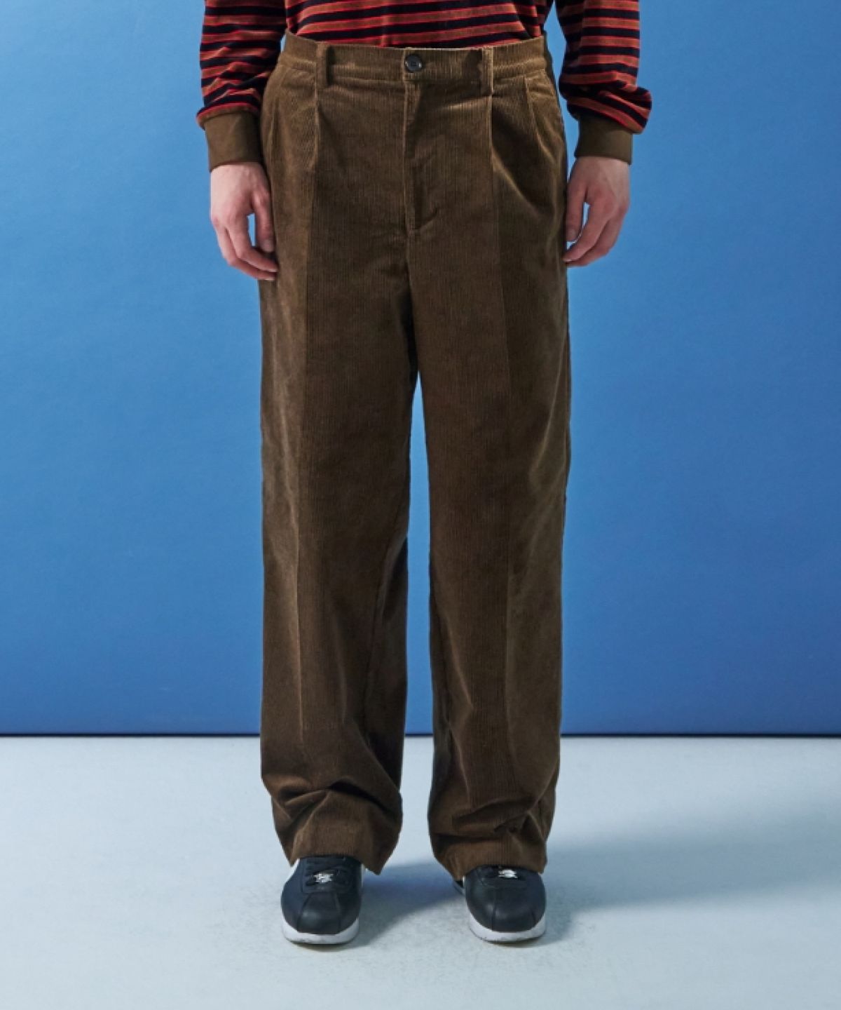 문선 아카이브(MOONSUN ARCHIVE) M.C UNISEX, Corduroy Chino Pants / Brown