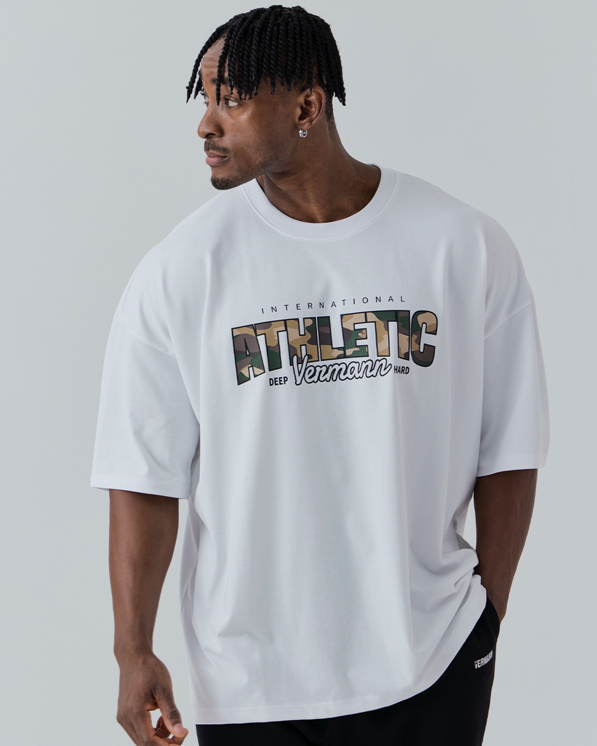 베르만 어패럴(VERMANN APPAREL) 애슬레틱 카모 오버핏 반팔티 2colors