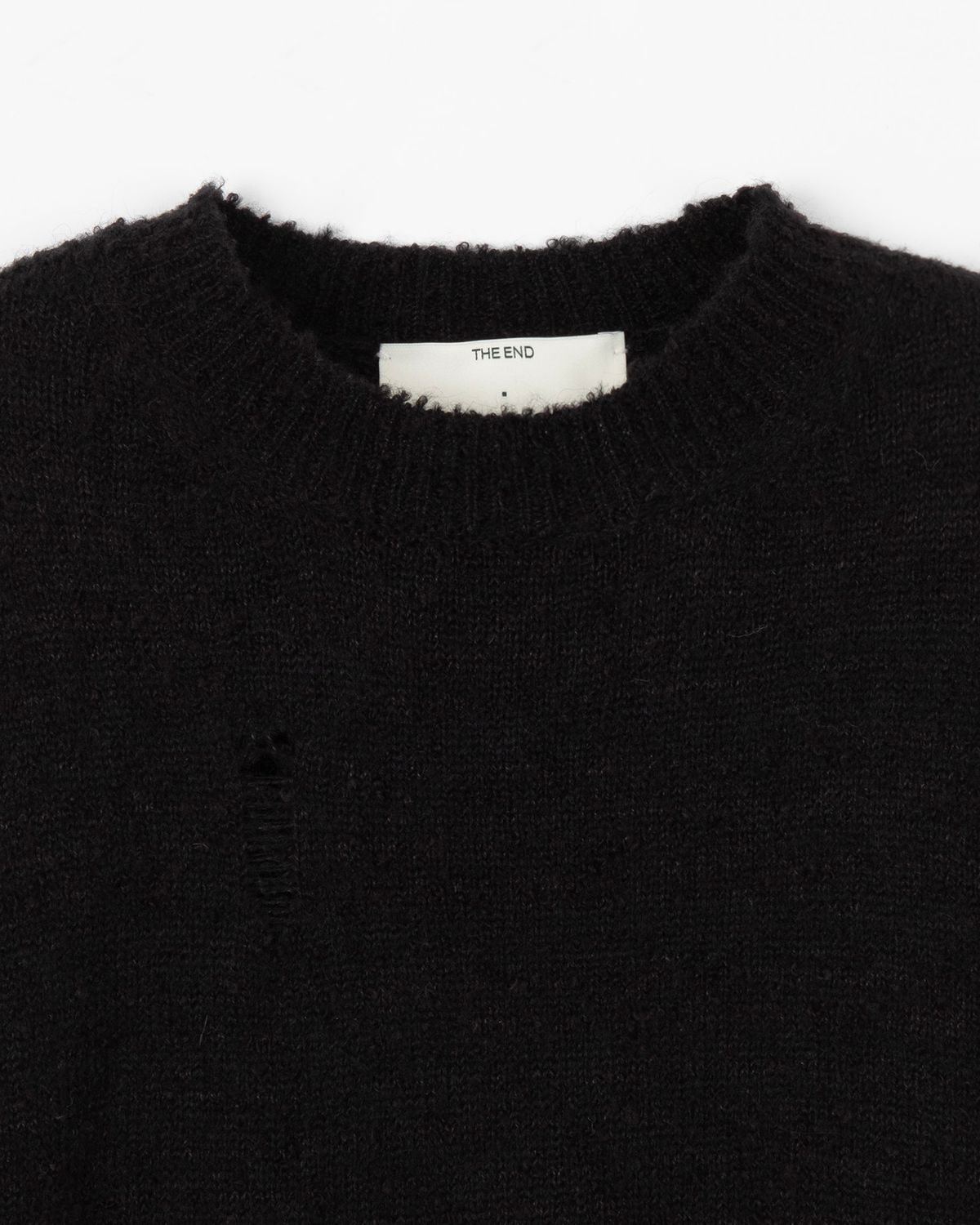 디앤드퀘스천(THEENDQUESTION) Damage knit top / BLACK