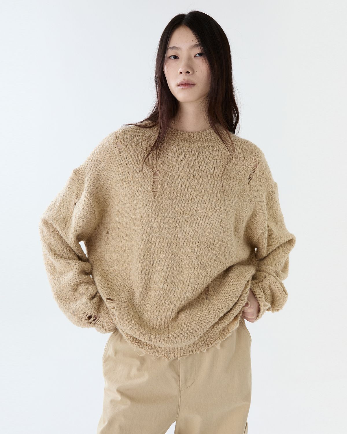 디앤드퀘스천(THEENDQUESTION) Damage knit top / BEIGE