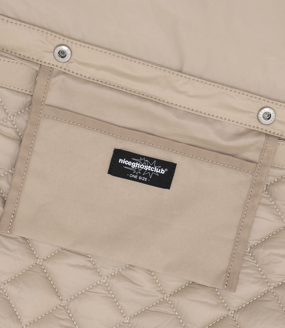 나이스고스트클럽(NICEGHOSTCLUB) STITCH PUFFER ANGELS CROSSBAG_BEIGE(NG2FFUAB41A)