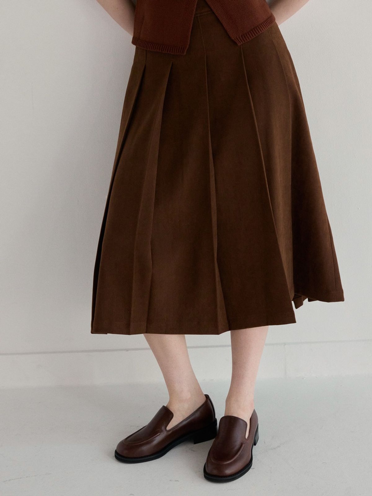 쥬다르(JEU DART) blanc round loafer  brown