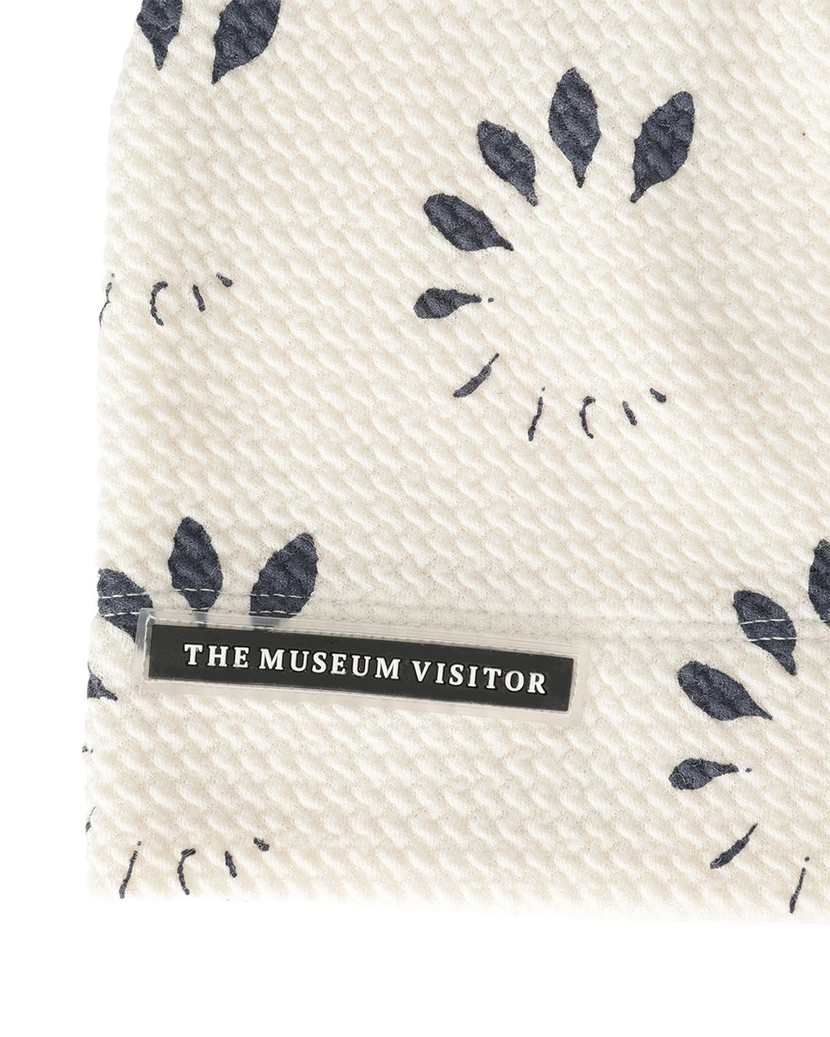 더뮤지엄비지터(THEMUSEUMVISITOR) LEAF PRINTED BEANIE (CREAM)