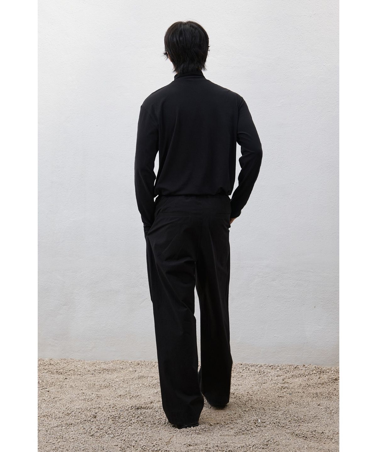 유스(YOUTH) Finger Hole L/S T-shirt - Black