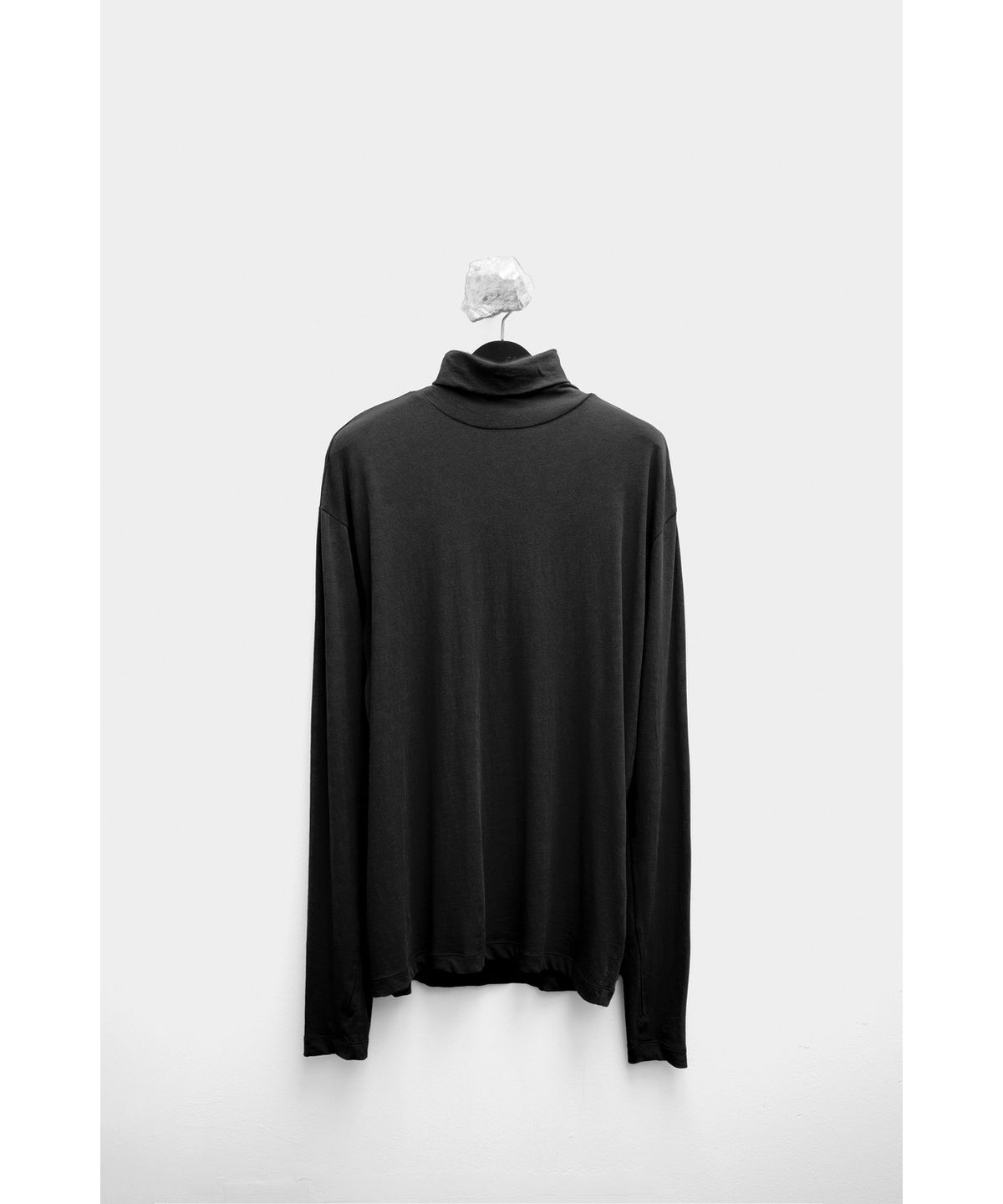 유스(YOUTH) Finger Hole L/S T-shirt - Black