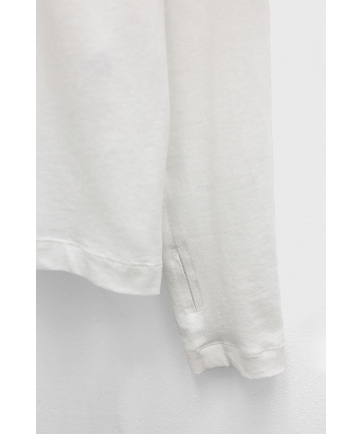유스(YOUTH) Finger Hole L/S T-shirt - White