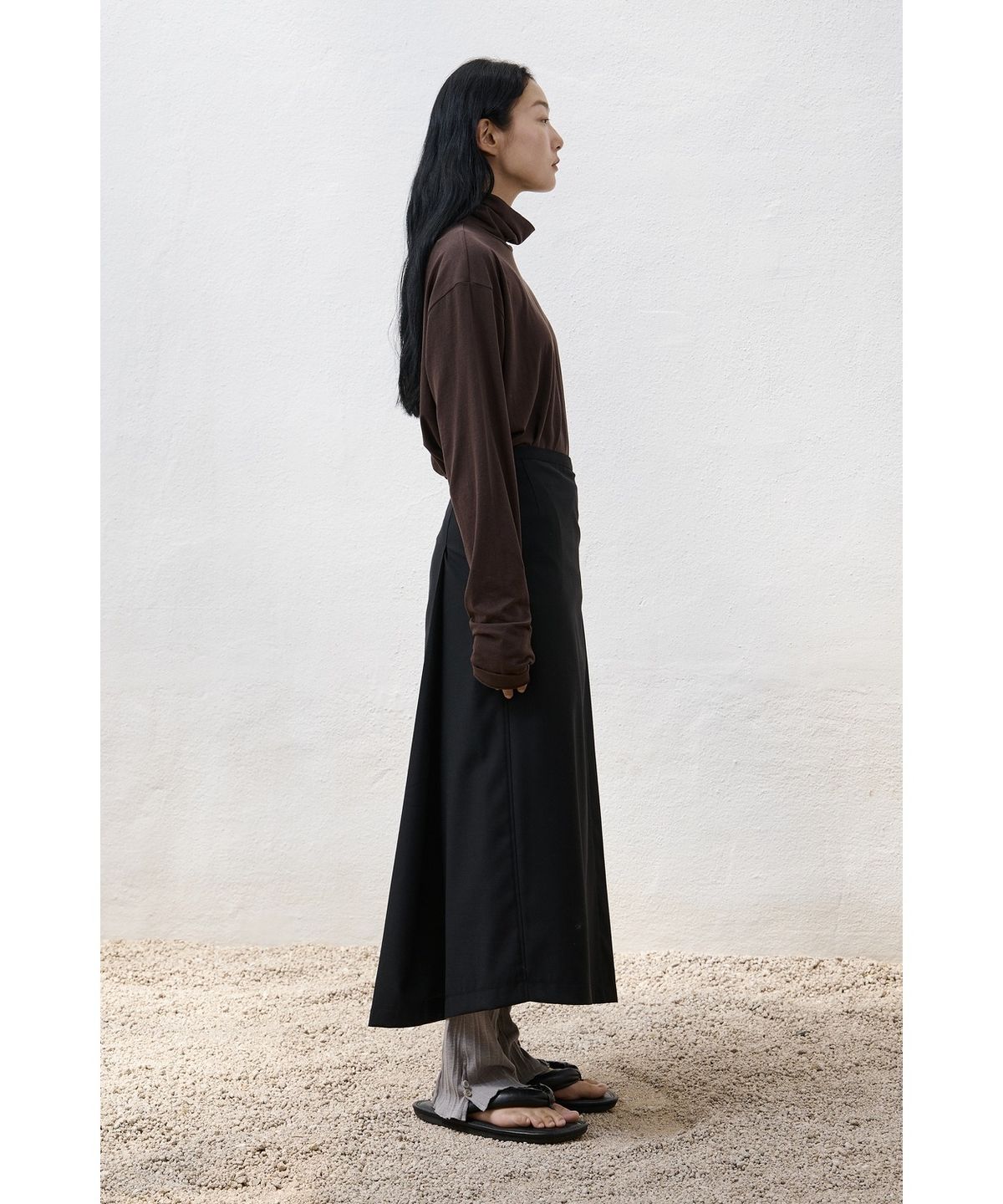 유스(YOUTH) Finger Hole L/S T-shirt - Brown