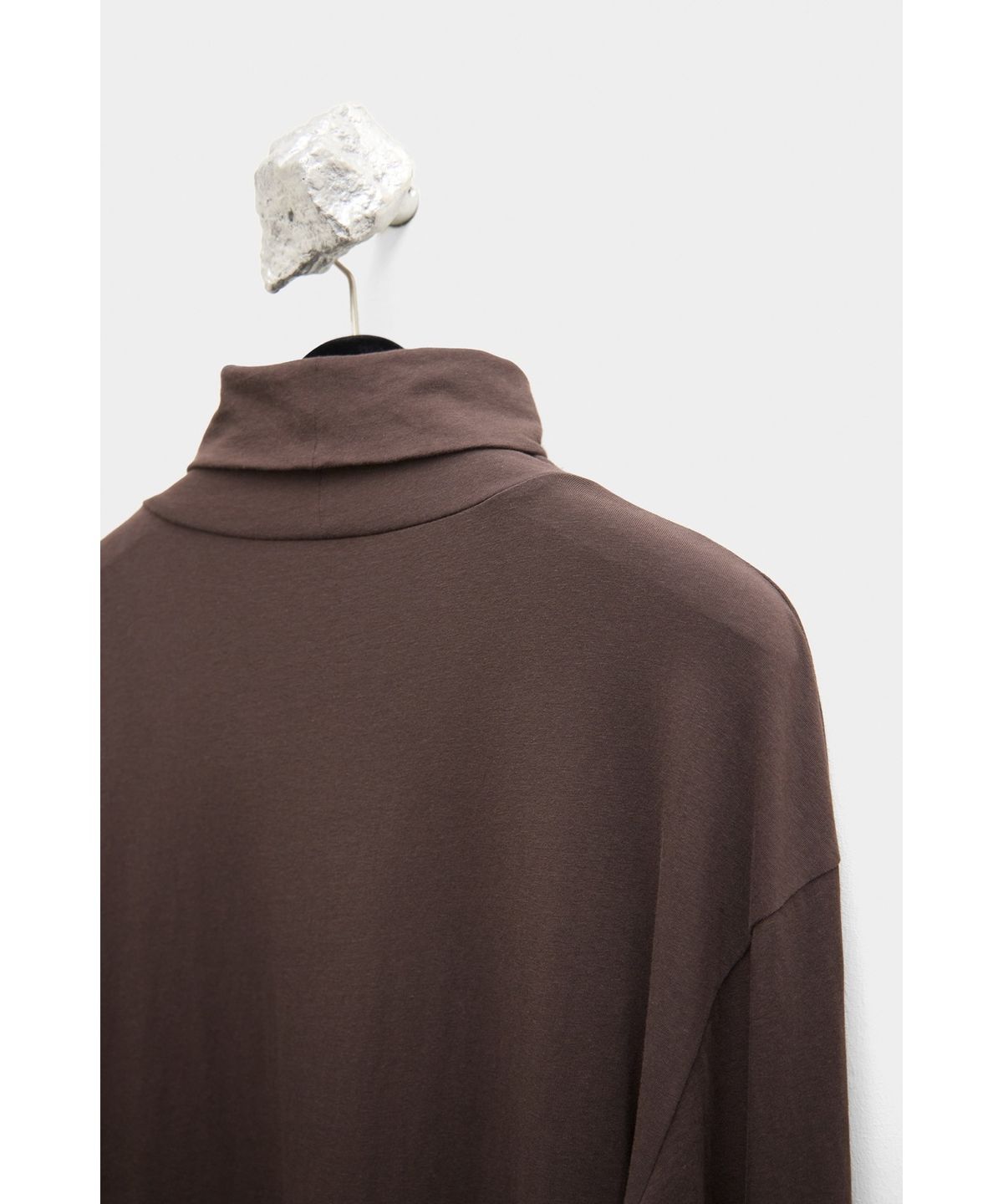 유스(YOUTH) Finger Hole L/S T-shirt - Brown