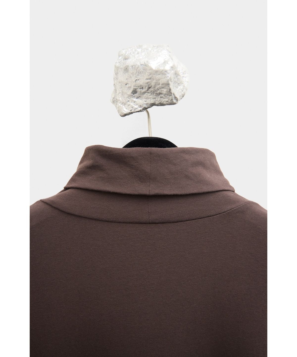 유스(YOUTH) Finger Hole L/S T-shirt - Brown