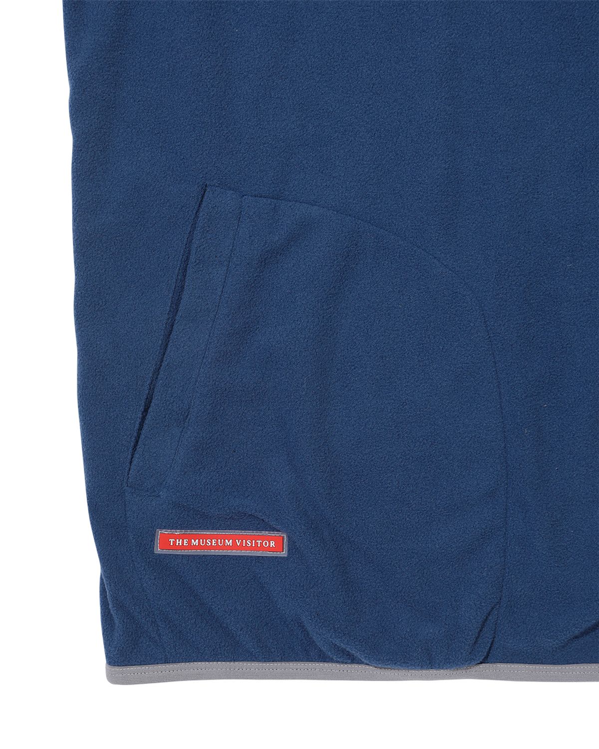 더뮤지엄비지터(THEMUSEUMVISITOR) SPORTS LABEL FLEECE ANORAK (NAVY)