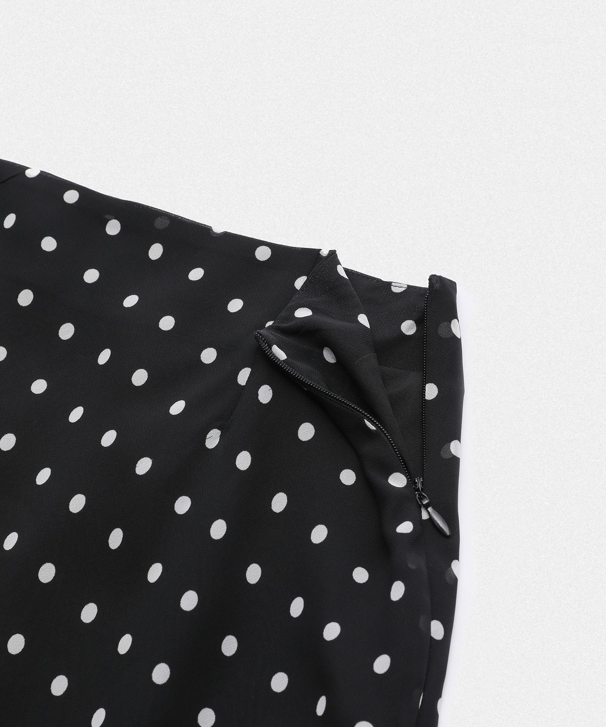 쎄미(SSEMI) CHIFFON DOT MIDI SKIRT(BK)