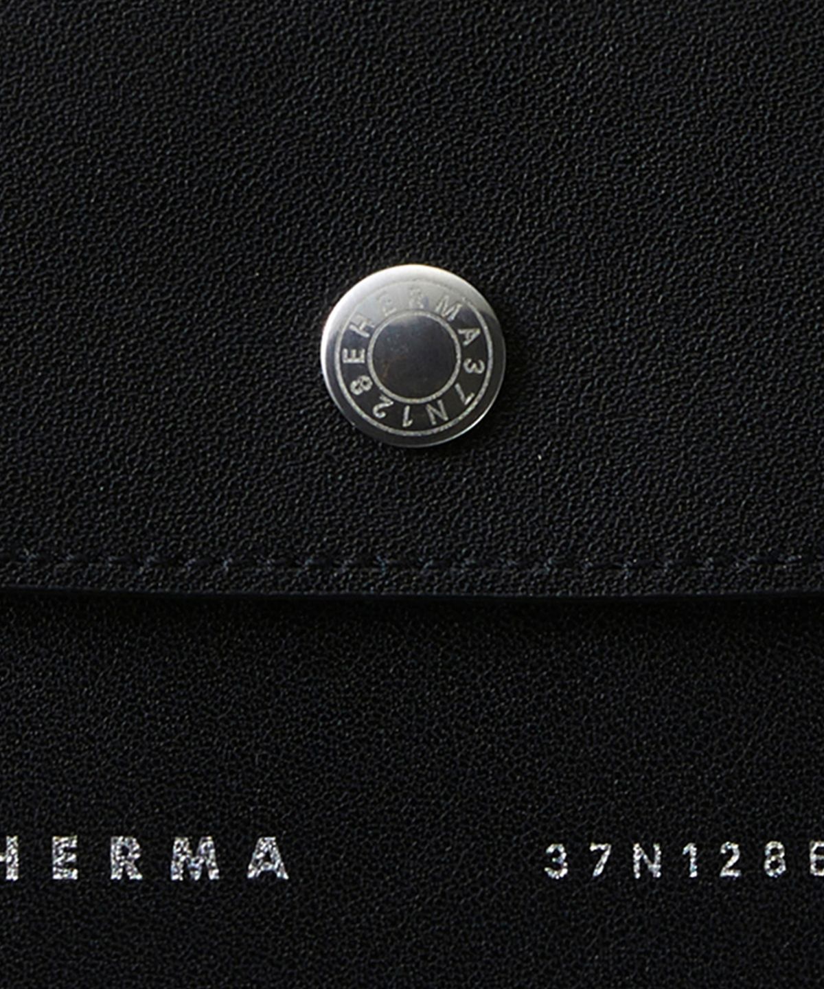 헤르마(HERMA) 쁘띠 체인 지갑 블랙