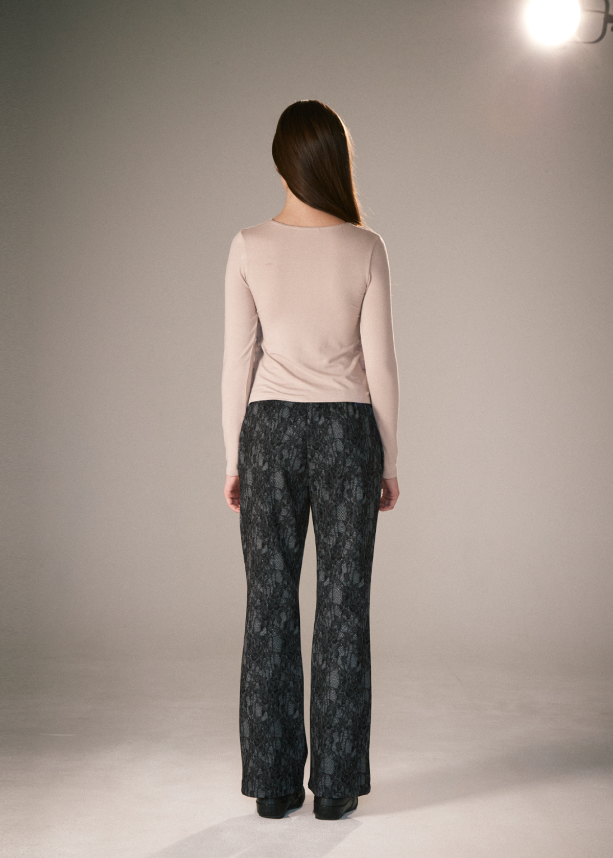 피브스피브스(PEEVES PEEVES) Scanned Lace Boots-Cut Pants / Black