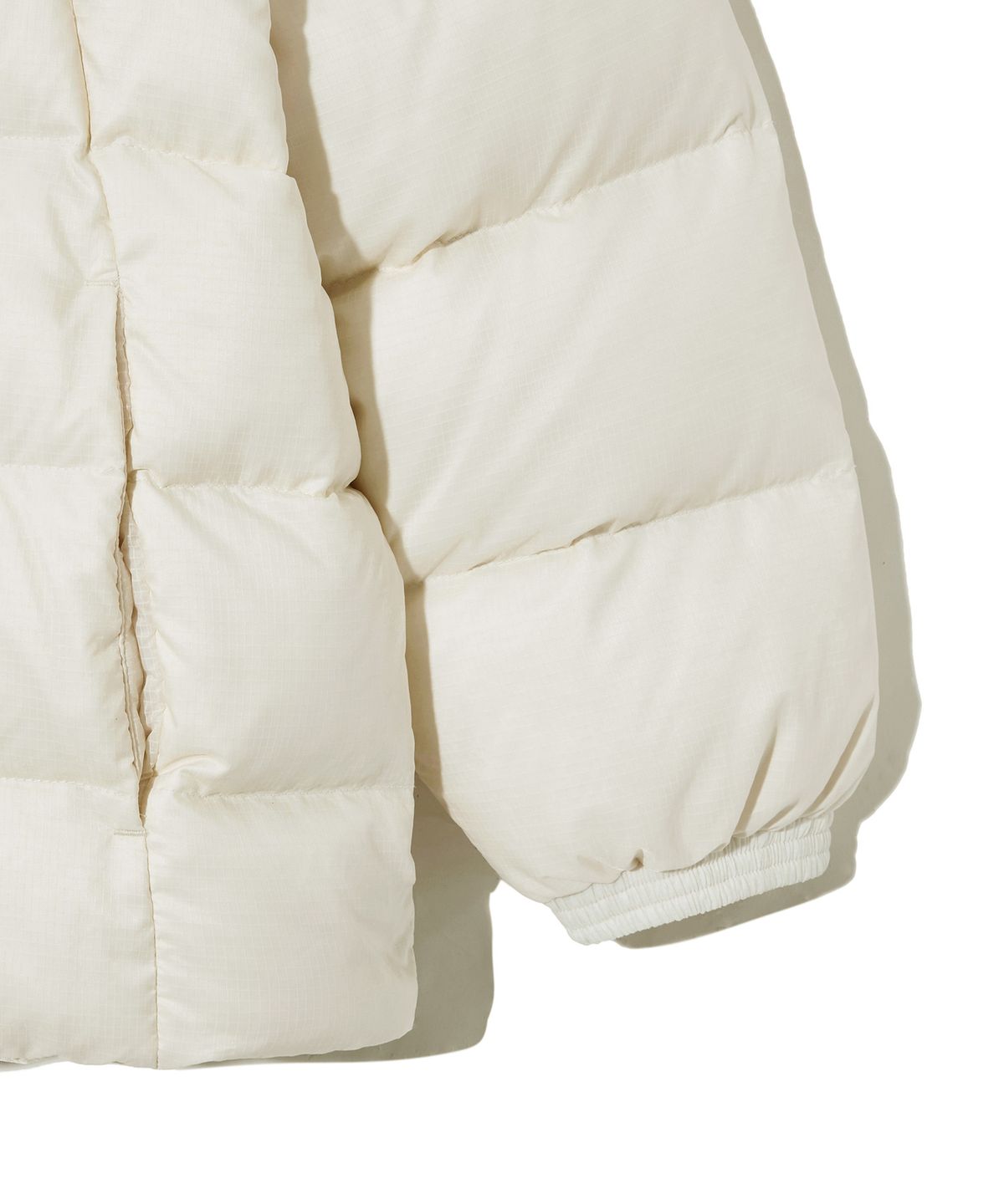브라운브레스 키즈(BROWNBREATH KIDS) KIDS TAG LIGHT PADDING JUMPER - OFF WHITE